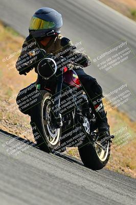 media/May-31-2025-Classic Track Day (Sat) [[da23ab3028]]/Group C/Session 2 (Turns 1 and 3)/